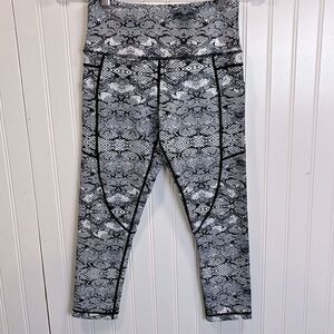 Zyia light n tight cobra snakeskin metallic leggings